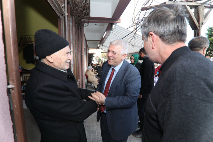 Ak Parti Belediyeciliği Birliğin Simgesidir.