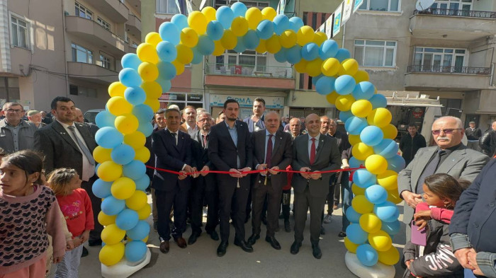 ‘Seçim irtibat büromuz hayırlı olsun’