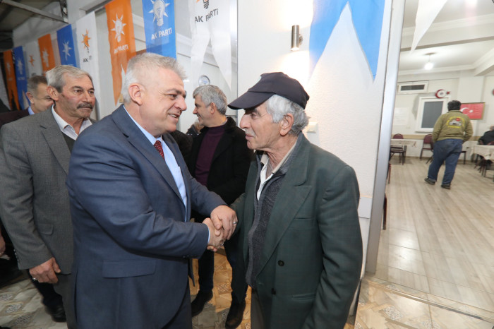 Ak Parti Belediyeciliği Birliğin Simgesidir.