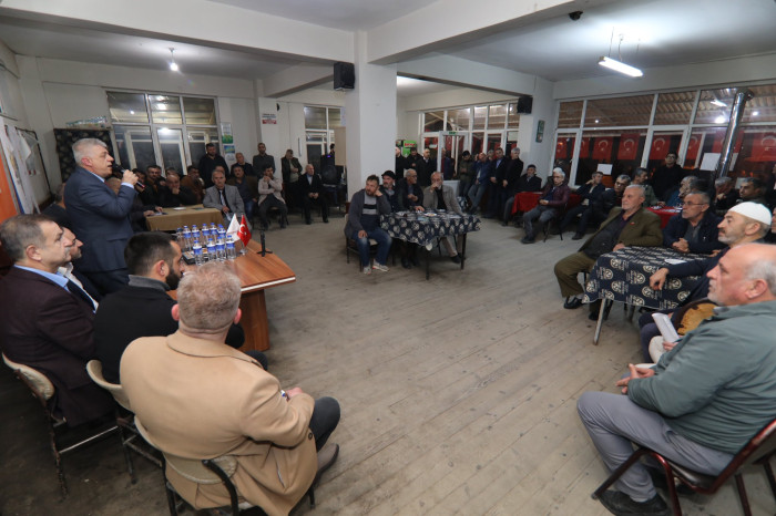 Ak Parti Belediyeciliği Birliğin Simgesidir.