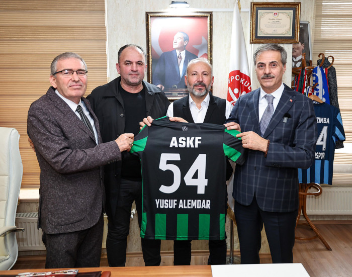 Sakarya’mızın adını sporun her alanında zirveye taşıyacağız
