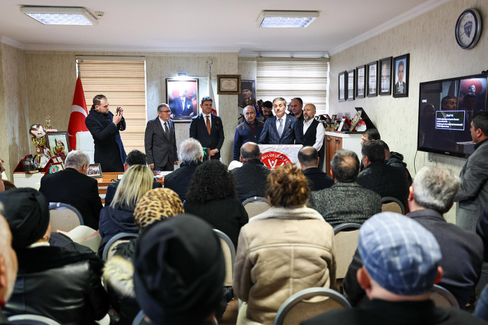 Sakarya’mızın adını sporun her alanında zirveye taşıyacağız