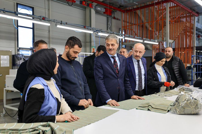 Sanayi bölgelerimizin gelişimlerine katkı sağlayacak adımları atacağız”
