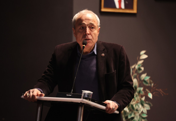 IŞIKSU'dan Meclise Teşekkür Plaketi