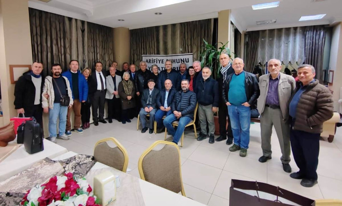 Arifiye Öğretmen Lisesi Sevdası Devam Ediyor.