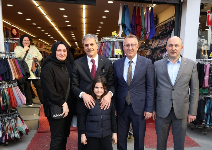 Gönül Köprüleri İnşaa Etmeye Devam