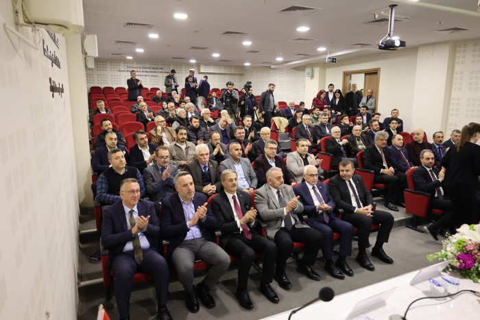 Gönül Köprüleri İnşaa Etmeye Devam