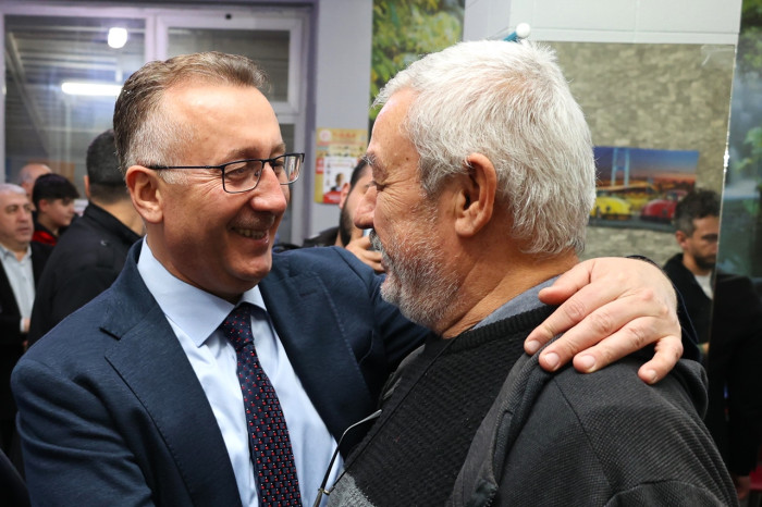 Gönül Köprüleri İnşaa Etmeye Devam