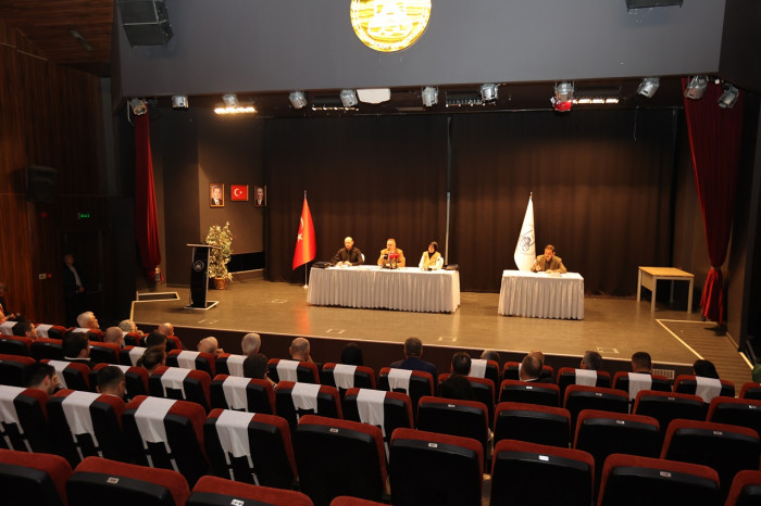 IŞIKSU'dan Meclise Teşekkür Plaketi