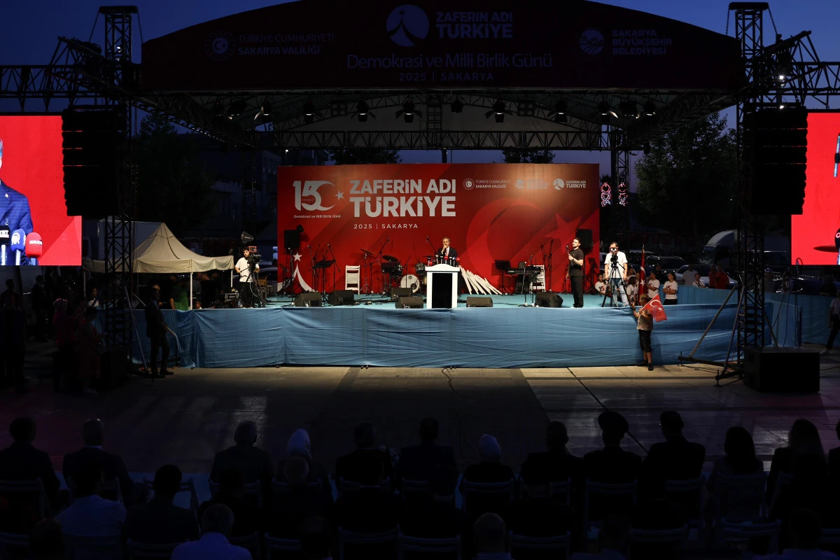15 Temmuz’un 9. yılında, yine aynı meydanda: “O gece dünya, inananların vatan uğruna neler yapabileceğini izledi”