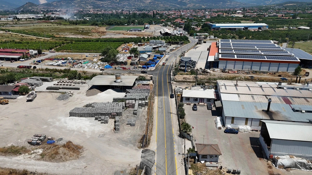 6 mahalle ulaşımının damar noktası Büyükşehirle yeni yüzüne kavuştu