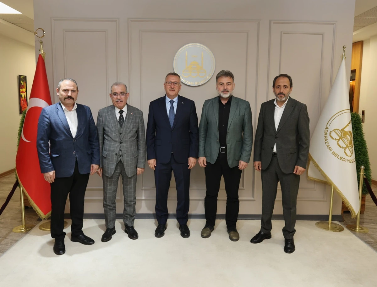 Adapazarı Belediyesi ile Hizmet-İş Sendikası Arasında Toplu İş Sözleşmesi İmzalandı