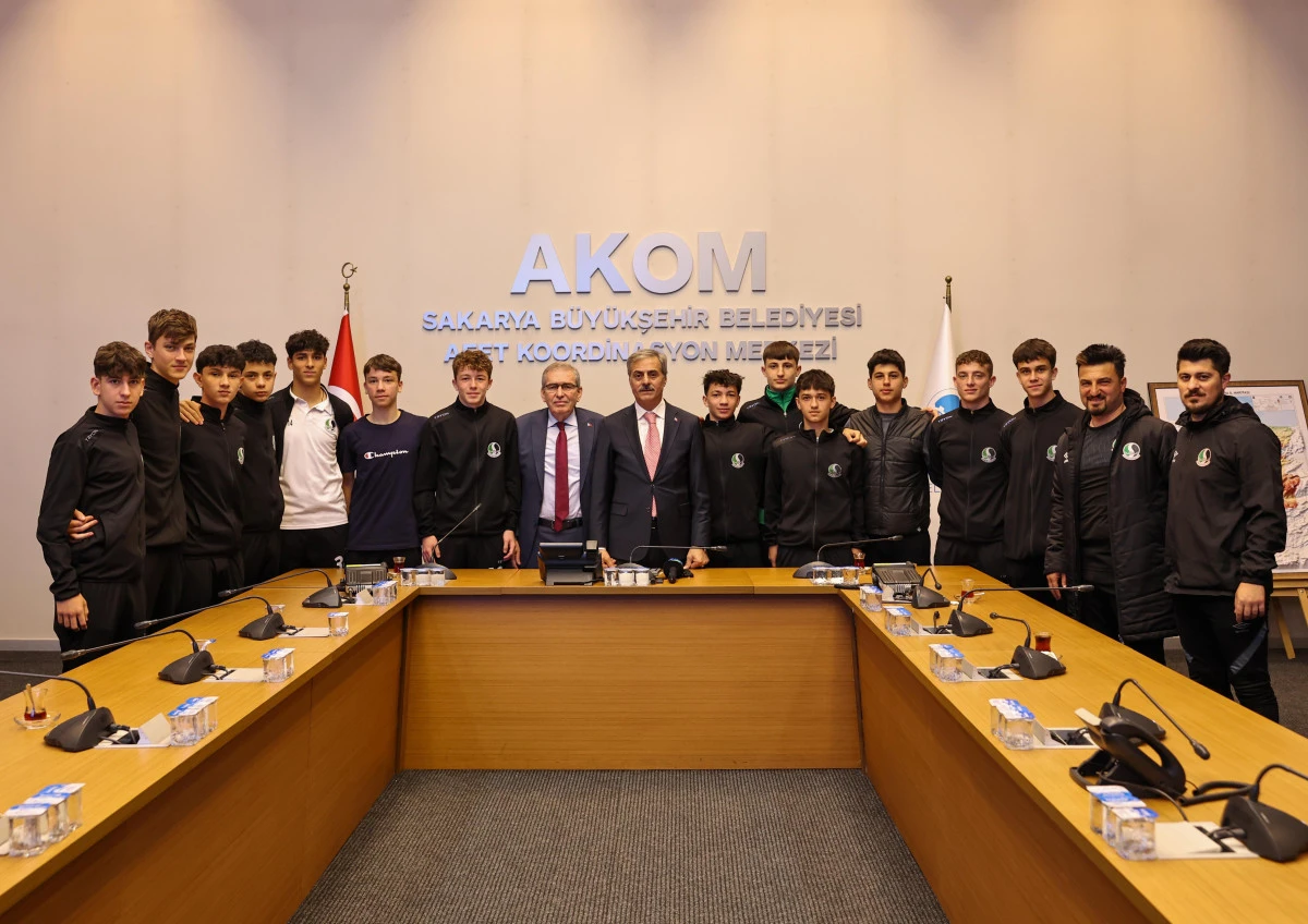 ASKF’den Başkan Alemdar’a spor yatırımları için teşekkür ziyareti 