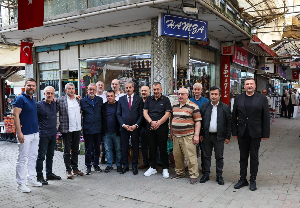 Başkan Yusuf Alemdar, Uzunçarşı’da kunduracı esnafıyla buluştu: