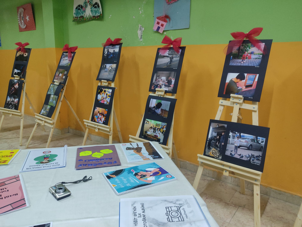 Mehmet Zorlu İlkokulu 3-D sınıfı öğrencilerinin “Objektifimden Değerlerimiz” adlı projeye büyük beğeni kazandı