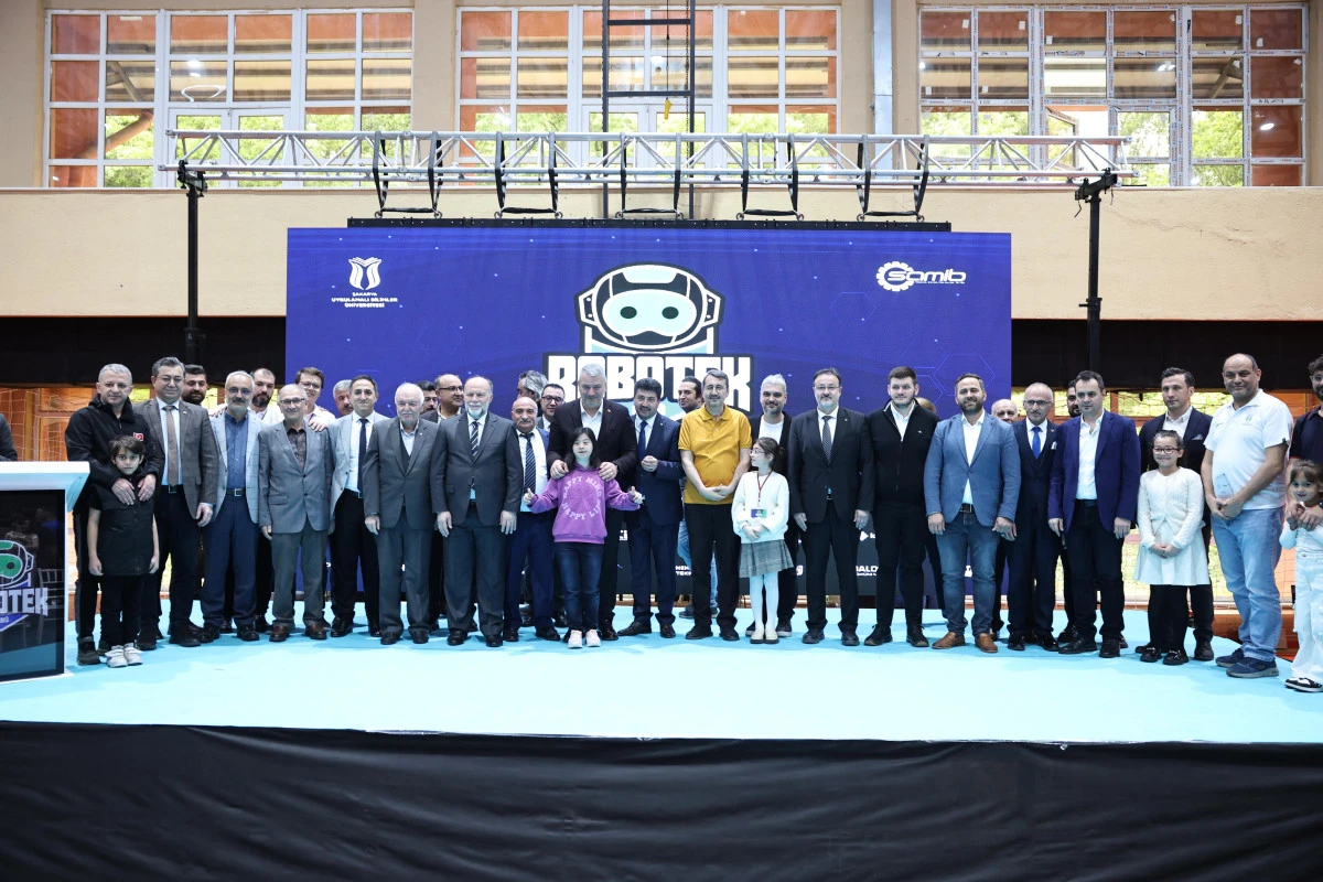 ROBOTEK 2025 Teknoloji Tutkunlarını Buluşturdu