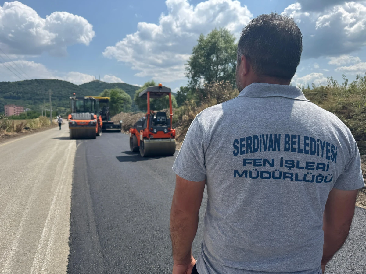 Serdivan’da Ulaşım Yatırımları Tüm Hızıyla Sürüyor