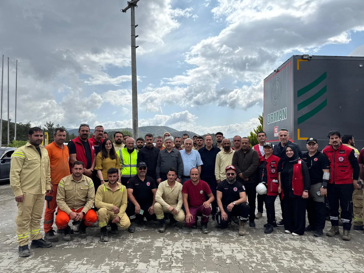 Yangın Kahramanlarına Başkan Tever'den Teşekkür