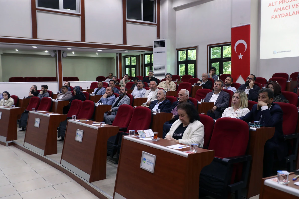 Yazlık Katlı Kavşağı için bilgilendirme toplantısı: Vatandaşlar merak ettiklerine cevap aradı