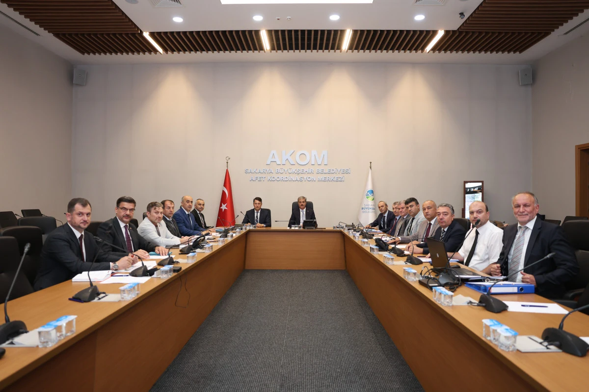 Yusuf Alemdar’dan AKOM’da çok kritik çağrı: “Yaşam kaynağımızın her damlasına sahip çıkalım”