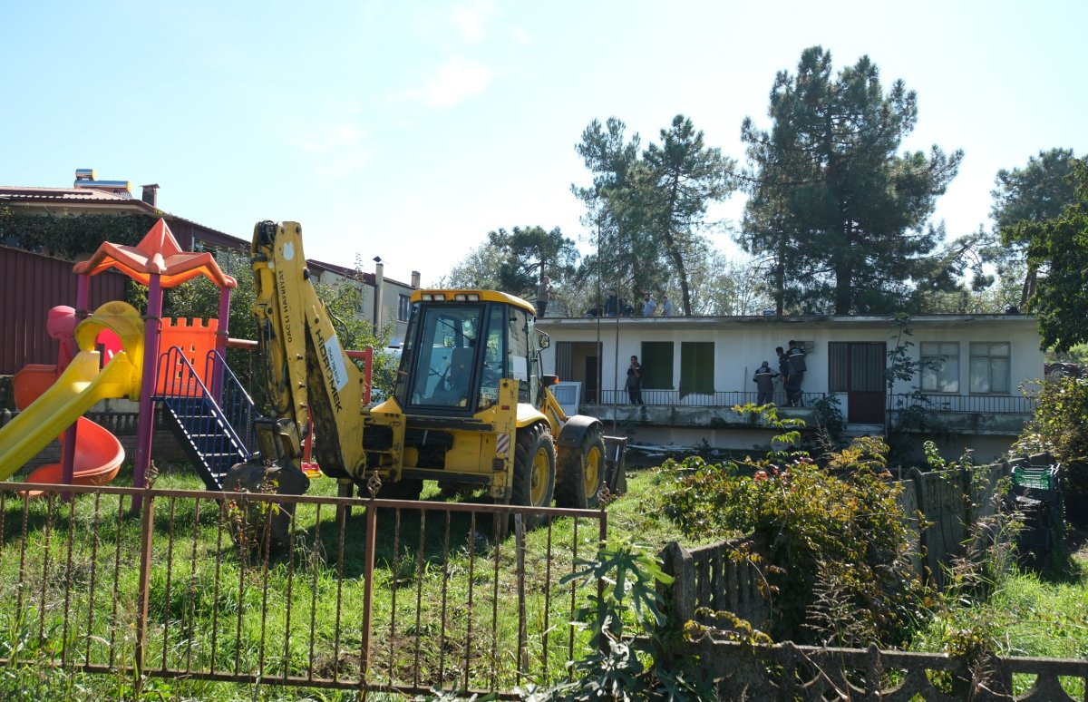 Serdivan’da Yukarıdereköy Kültür Evi İçin Dönüşüm Başladı
